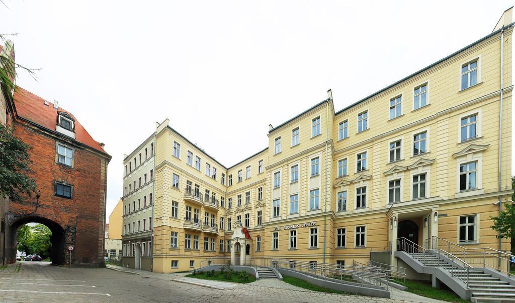 Hotel Przy Baszcie Legnica Ngoại thất bức ảnh