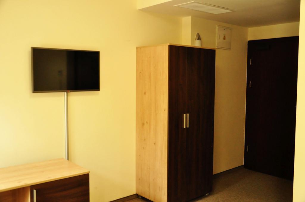 Hotel Przy Baszcie Legnica Ngoại thất bức ảnh